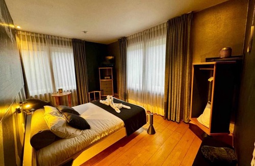 Smuid Hotel | Discover Comfort at Hotel Val de Poix with Pet-Friendly Amenities