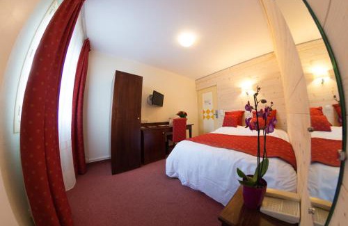 Briancon Hotel | Guest Favorite: Hôtel Vauban Briançon with Dining & Family Amenities