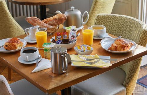 La Presqu'ile Hotel | Guest Rated Hôtel Vaubecour: Family-Friendly Getaway