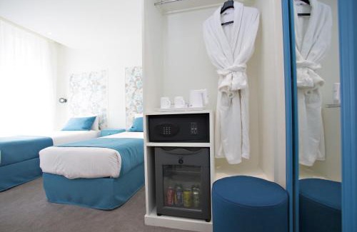 Quartier Saint-Georges Hotel | Welcoming Hôtel Villa Bohème: Breakfast & Family-Friendly