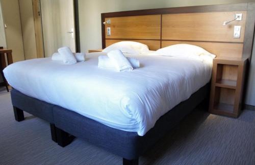 Lumiere Hotel | Relaxing Retreat at Hôtellerie Notre Dame de Lumières