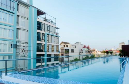 Mong Cai Hotel | Experience Hùng Vương Hotel: Pool, Spa & 9/10 Reviews