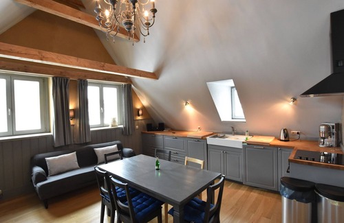 Kroepelin Apartment | Inviting Detershagen Apartment with Terrace and Ocean Views