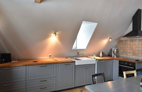 Kroepelin Apartment | Inviting Detershagen Apartment with Terrace and Ocean Views