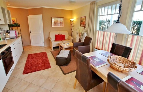 Ostseebad Kuhlungsborn Apartment | Elegant Oceanfront Retreat with Pool and Sauna Amenities