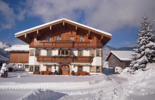 Koessen House | Pet-Friendly Hüttschmiedhof - Rated 9.3/10 by Guests