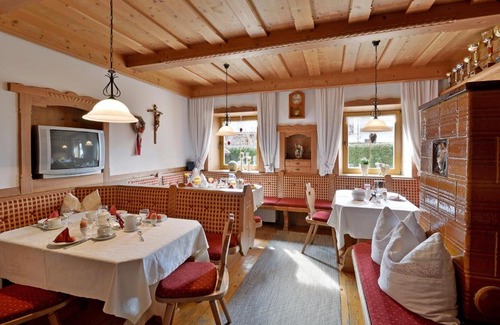 Koessen House | Pet-Friendly Hüttschmiedhof - Rated 9.3/10 by Guests