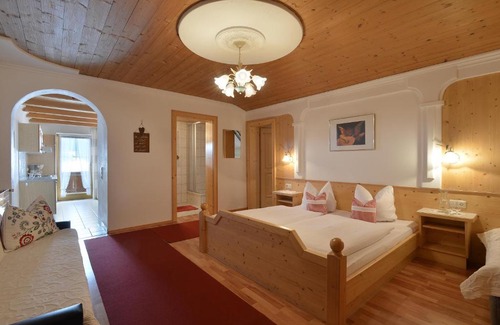 Koessen House | Pet-Friendly Hüttschmiedhof - Rated 9.3/10 by Guests