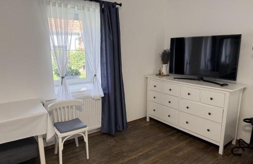 Lokut Apartment | Discover Hűvösvölgy Vendégház: 10/10 with Spa & Pool