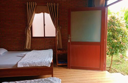 Quan Tom Hotel | Exceptional HOMESTAY HƯƠNG RỪNG: Child-Friendly Retreat