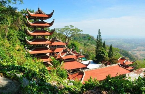 Da Lat Bed & Breakfast | Discover Family-Friendly Comfort at Hương Thảo Holic