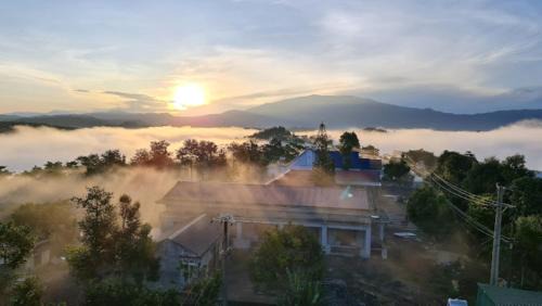 Dak Glong Hotel | Explore Family-Friendly Comfort at Hồng Ngọc 1 Hotel
