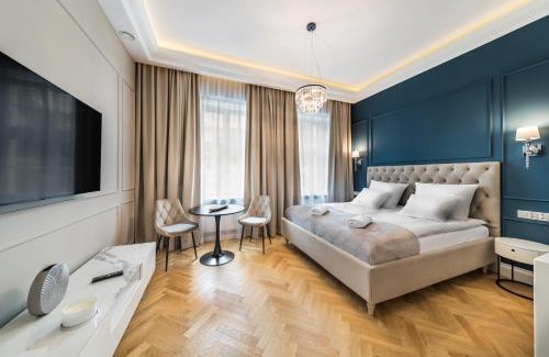 Elk Apartment | Experience H Aparthotel: 4-Star Escape with Spa & Hot Tub