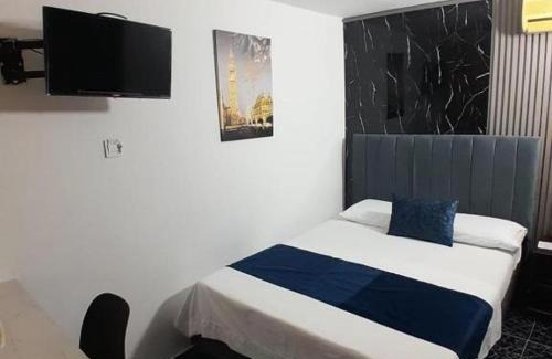 Historic Center Hotel | Budget-Friendly H Bahia Suite with Pet & Child Amenities