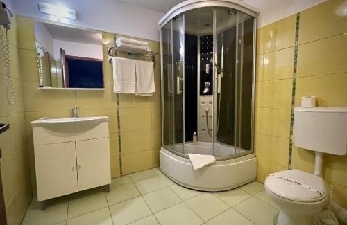 Vama Veche House | Pet-Friendly Escape at H by Hambar - Rated 9/10