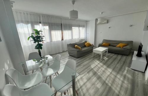 Norte Apartment | Discover H&H Apartamento Azucena: 4-Star Family Retreat