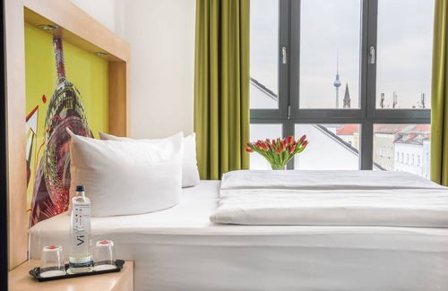 Gesundbrunnen Hotel | Discover H+ Hotel 4 Youth Berlin Mitte - Rated 8.6/10