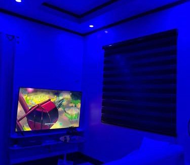 Urdaneta City House | H&K Guest House