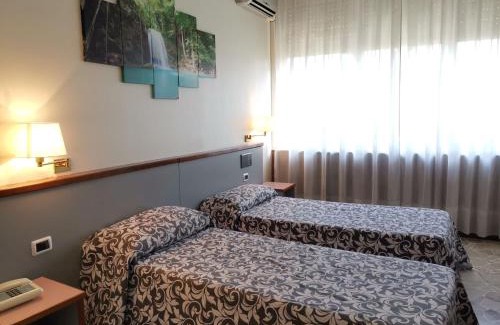 Cinisello Balsamo Hotel | Comfortable H&L Hotel: Pet and Child Friendly Stays