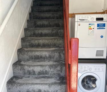 Plymouth Apartment | H & P Accommodation: Guest Rated 9/10 for a Memorable Stay