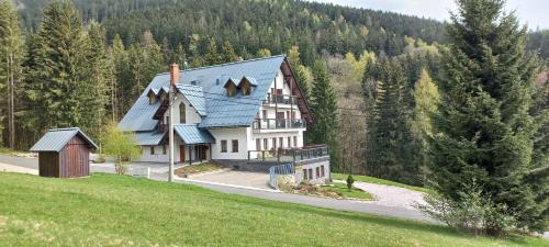 Rokytnice nad Jizerou Apartment | Inviting H&P Apartmán Rokytno 6 with Pool and Family Features