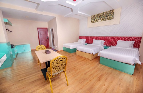 Tamwe Township Hotel | Discover H Plus Hotel Yangon: Family-Friendly Amenities Await