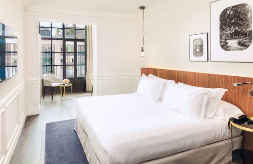 Eixample Hotel | Eco-Friendly Retreat at H10 Casa Mimosa - Rated 9.8/10
