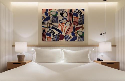 Centro Hotel | Exceptional H10 Croma Málaga: Ocean View & Pool Access