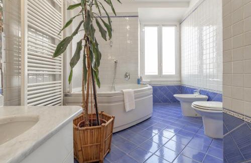 Sanremo Centre Apartment | H11 MAISON BLEU Centro - Ariston