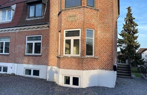 Aalborg Apartment | Budget-Friendly Hotel with Free Parking and Pet Amenities