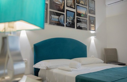 Naples City Centre Hotel | H22 Hotel: Guest Rated 9.4 with Spa & Family-Friendly Amenities