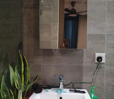 Ara Damansara Apartment | Inviting H2O Studio Unit Near Pool in Ara Damansara