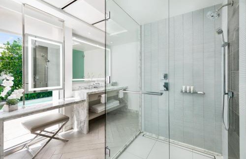 Uptown - Upper Duval Resort | Elegant H2O Suites for Adults: Poolside Oceanfront Retreat