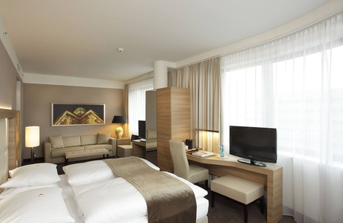 Mitte Hotel | Stylish H4 Hotel Berlin Alexanderplatz - Spa & Family-Friendly
