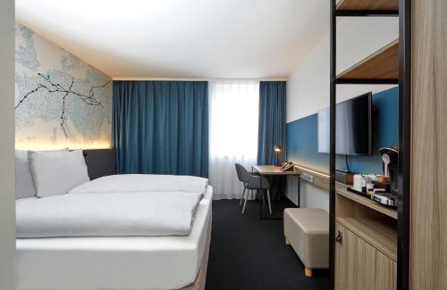 Paunsdorf Hotel | Discover H4 Hotel Leipzig: Pet-Friendly with Spa & Pool