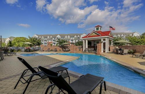 Norfolk Apartment | H4N Furnished Apartments: Ideal Stay Near Naval Station Norfolk