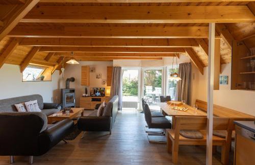 Wremen House | Oceanfront Haven: HA 11 - Strandvogt 3 Komfort Awaits