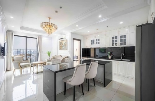 District 10 Condo | Ha Do Centrosa - Luxury Central Point