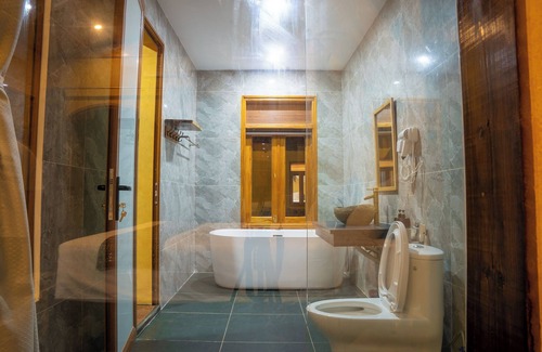 Ha Giang Hotel | Relax at Ha Giang Wings Bungalow with Pool and Family Amenities