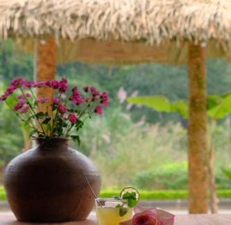Ha Giang Hotel | Cozy Ha Giang Wooden House with Family-Friendly Amenities