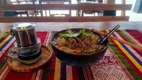 Ha Giang Hotel | Cozy Ha Giang Wooden House with Family-Friendly Amenities