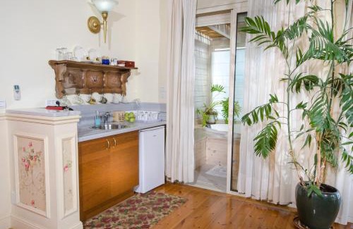 Amirim Cabin | Experience Ha'Seuda Ha'Achrona Suites with Pet-Friendly Perks
