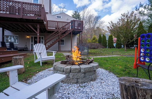 Stamford Apartment | Pet-Friendly 1 BR Apartment in Stamford: Perfect Getaway