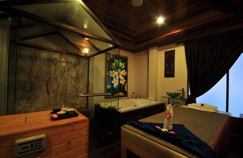 Haad Yao Resort | Explore Haad Yao Bay View Resort with Ocean Views & Pool