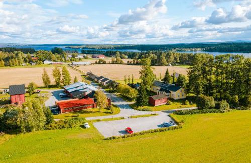 Sotkamo Bed & Breakfast | Pet-Friendly Haapala Brewery: Top-Rated Stay with Breakfast