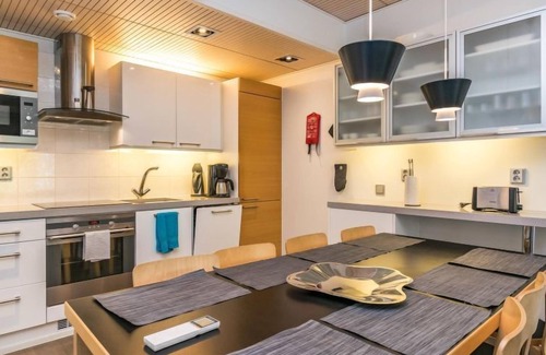 Vuokatti House | Experience Haapala Suites 21: Lake View & Spa Retreat