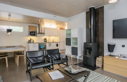 Vuokatti House | Experience Haapala Suites 23 with Lake Views & Spa Amenities