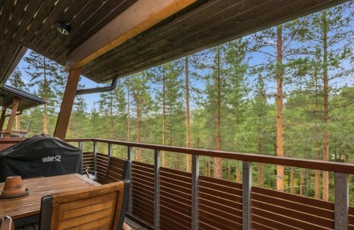 Vuokatti House | Experience Haapala Suites 23 with Lake Views & Spa Amenities