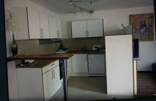 Neustadt an der Weinstrasse Apartment | Renovated Apartment with Top Amenities & Guest Rated 9.8
