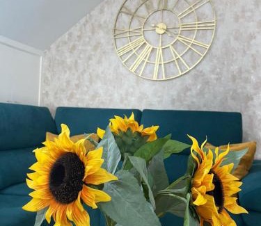 El Espinar Apartment | Discover Había Una Vez: Family-Friendly Retreat with Top Ratings